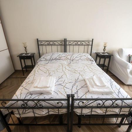 Bed & Breakfast Vacanze Romane Exterior photo