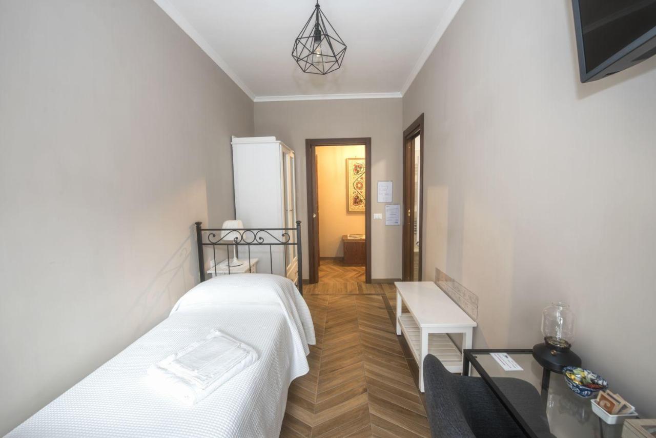 Bed & Breakfast Vacanze Romane Exterior photo